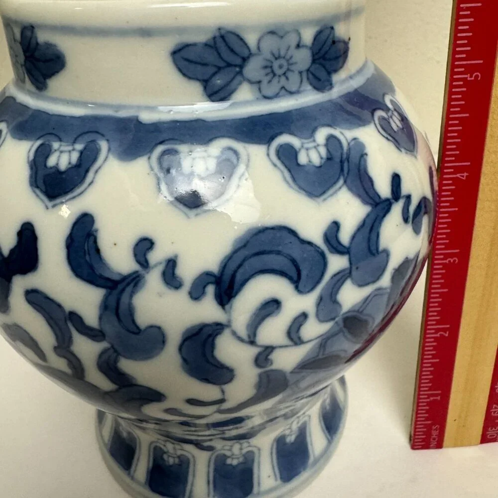 Vintage Chinese Blue and White Vase with Mark 6